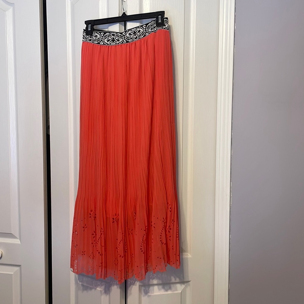 LAST CHANCE: Medium Coral pleated maxi skirt